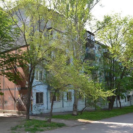 1 Room Apart On Str. Ukrainskaya 34 Zaporizhia Buitenkant foto